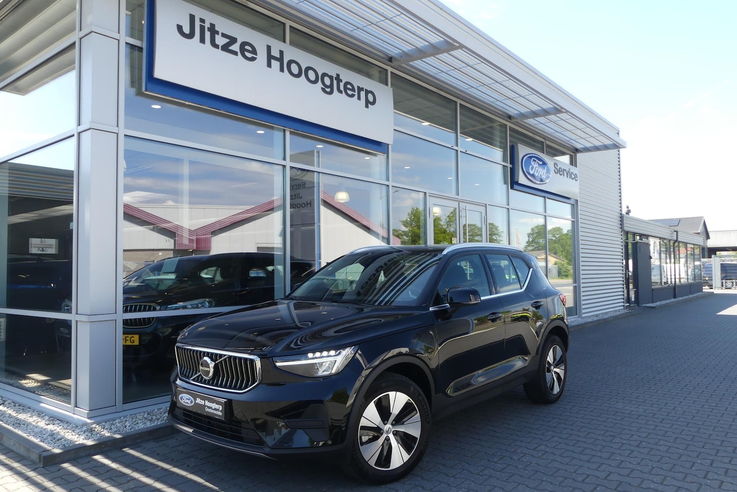 Volvo XC40 - 1.5 T4 Plug-in hybrid Essential Bright FACELIFT, WINTER PACK, CRUISE, CLIMA, NAVI, CAMERA, - AutoWereld.nl