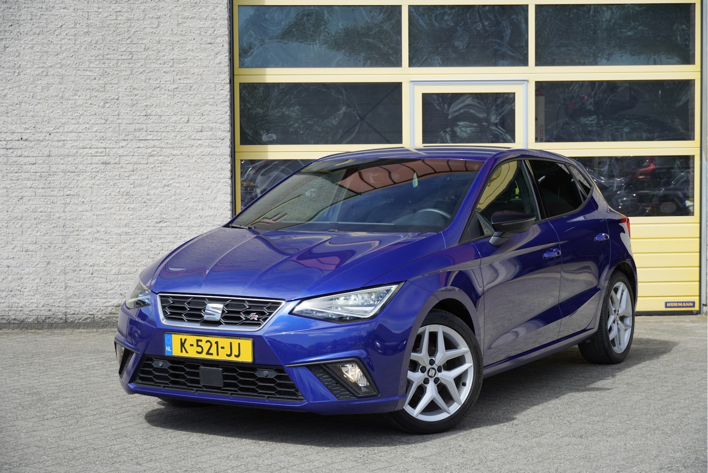 SEAT Ibiza - 1.0 TSI 5drs FR Business Intense Plus BJ2020 Lmv 17" | Led V+A | Pdc | Achteruitrijcamera - AutoWereld.nl
