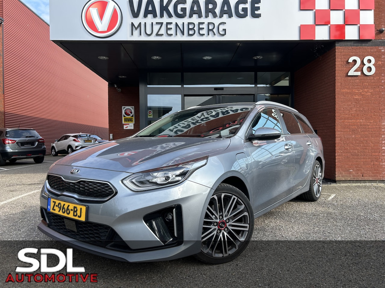 Kia Cee'd Sportswagon - Ceed 1.6 GDI PHEV DynamicLine // FULL LED // ADAPTIVE CRUISE // APPLE CARPLAY / ANDROID AU - AutoWereld.nl