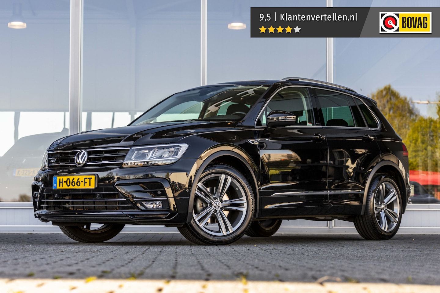 Volkswagen Tiguan - 1.5 TSI ACT Highline Business R | Pano | Camera - AutoWereld.nl
