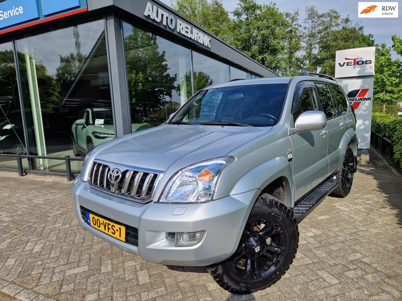 Toyota Land Cruiser - 3.0 D-4D VX Blind Van AUTOMAAT/TREKHAAK/MARGE/EXTRA BANDENSET - AutoWereld.nl