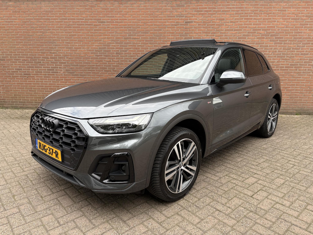 Audi Q5 - 50 TFSI e S edition “Panorama- trekhaak” - AutoWereld.nl