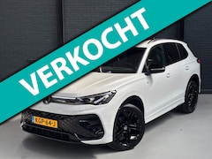 Volkswagen Tiguan - 1.5 eTSI R-Line Edition automaat - panoramadak - 360 camera - trekhaak - H&K audio