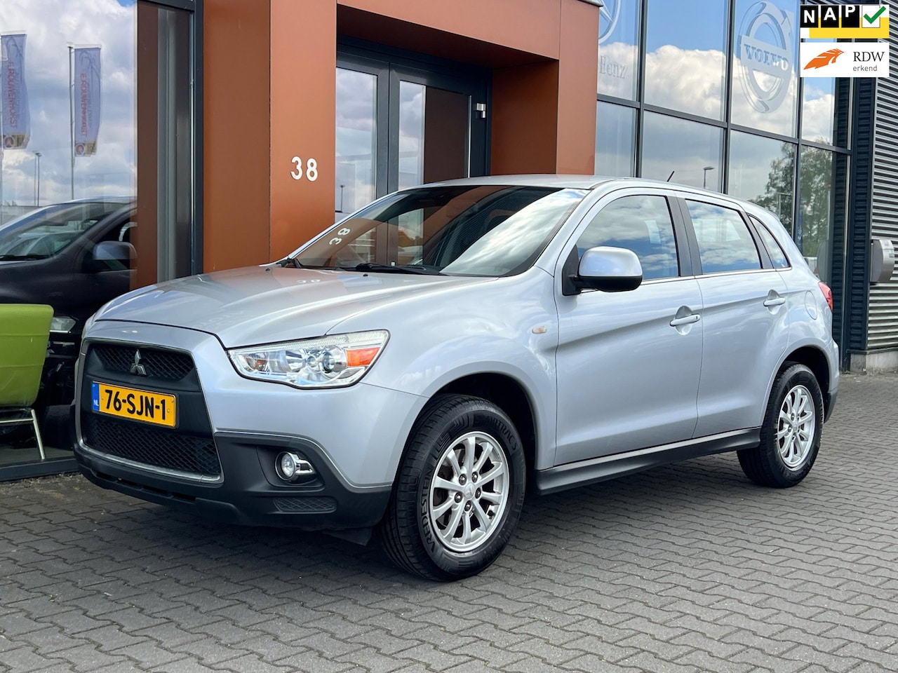 Mitsubishi ASX - 1.6 ClearTec|Cruise|Airco|Isofix|PDC - AutoWereld.nl