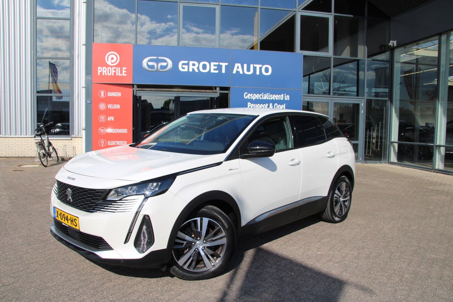 Peugeot 3008 - 1.6 HYbrid4 300 Allure Pack Business Automaat 4X4 Plug-in Airco Navi Camera Carplay Super - AutoWereld.nl