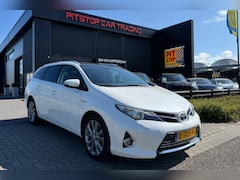 Toyota Auris Touring Sports - 1.8 Hybrid Pro, 136 PK, Camera, Trekhaak, Nederlandse auto