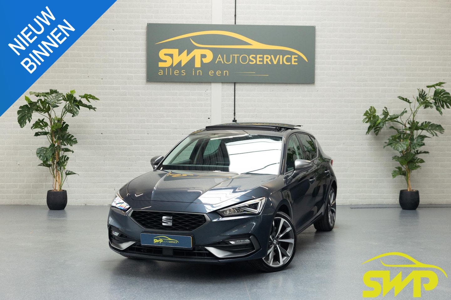 SEAT Leon - 1.4 TSI eHybrid PHEV FR Business Intense | Pano | Navi | Cam | ACC | 18 inch - AutoWereld.nl