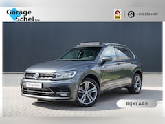 Volkswagen Tiguan - 2.0 TSI 4Motion R-Line - Pano - Trekhaak - Navi - Camera - Stoelverwarming - Rijklaar