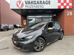 CUPRA Born - Business Plus Copper 62 kWh // ADAPT. CRUISE // FULL LED // CAMERA+SENSOREN // SFEERVERLIC
