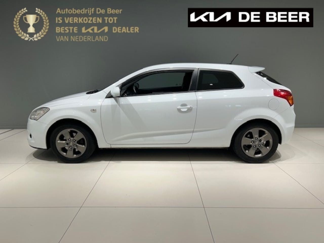 Kia Pro cee'd - Pro Cee D 1.4 CVVT Se7en - AutoWereld.nl