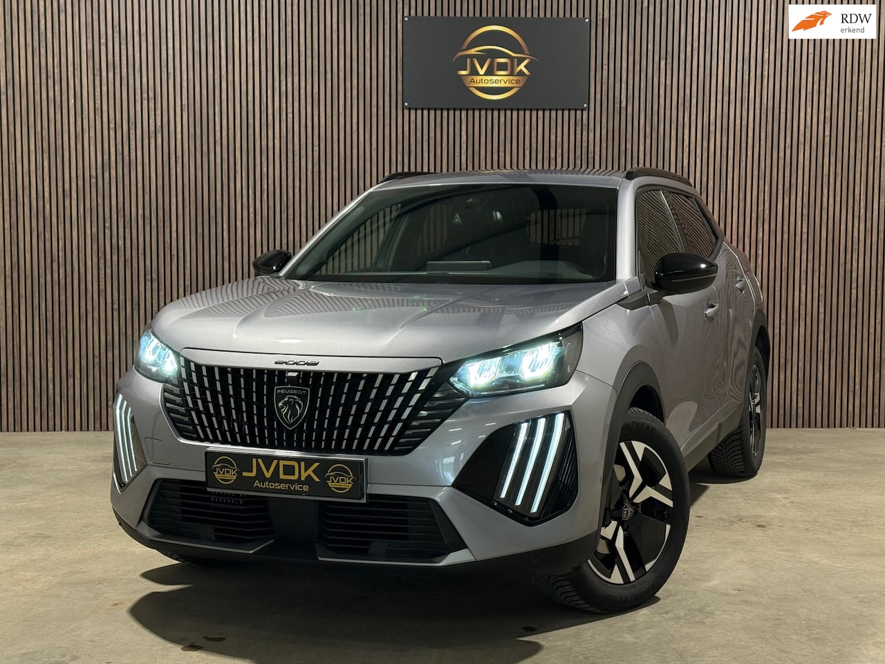 Peugeot 2008 - 1.2 Hybrid 145 GT Line Automaat Cruise Navi virtual cockpit - AutoWereld.nl