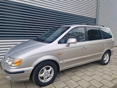 Hyundai Trajet - 2.0i-16V Silver Edition 7 persoons , climatronic, trekhaak complete onderhoudshistorie