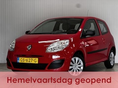 Renault Twingo - 1.2 Acces/ Stuurbekr./ C.V. Afstand/ Elek. Ramen/ Isofix/ Radio-CD AUX/ Getint glas