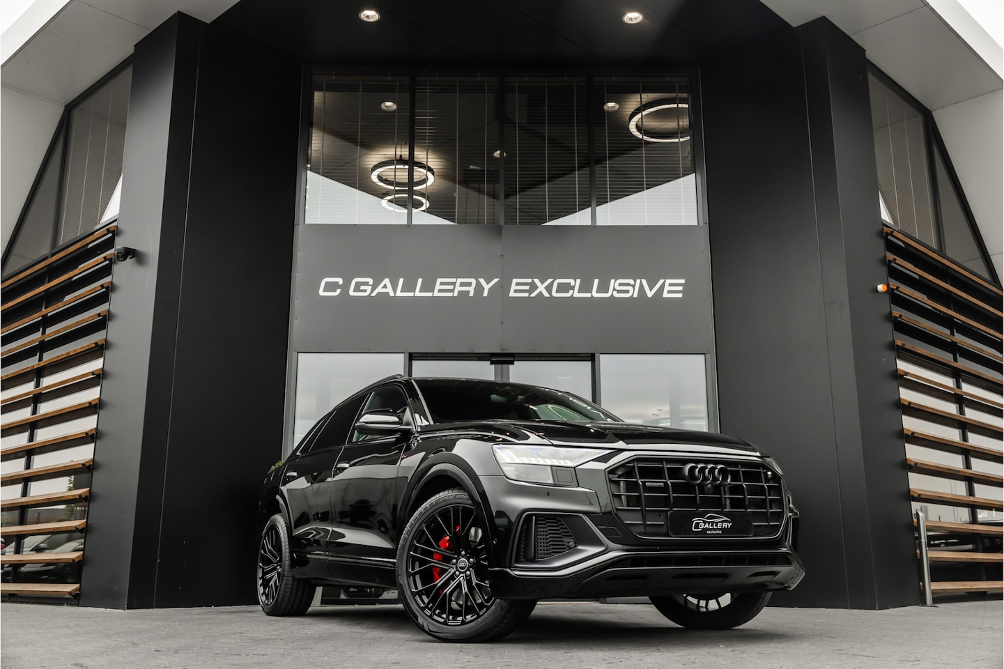Audi Q8 - 60 TFSI e quattro Pro Line S Competition - RS Seats | Luchtvering | Memory | 360 Camera - AutoWereld.nl