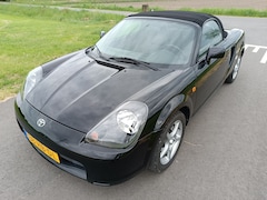 Toyota MR 2 - 1.8-16v VVT-i TOYOTA MR2 1.8 16V 2001 ZWART AIRCO LEDER NL-AUTO LINNEN KAP