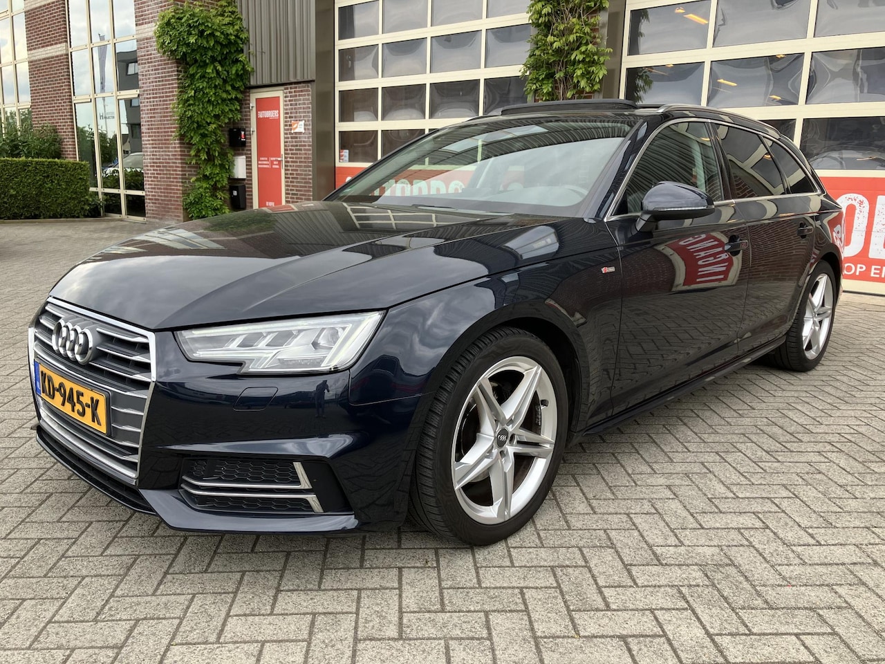 Audi A4 Avant - 2.0 TDI ultra Sport Pro Line | Org. NL | Pano | S-Line | LEd-Matrix | Leder | Nette auto | - AutoWereld.nl
