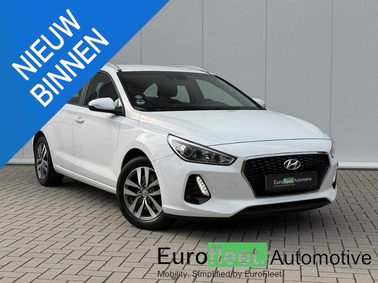 Hyundai i30 - 1.4 T-GDI Comfort | AUTOMAAT | Carplay | Camera | Stuur & stoelverwarming | Trekhaak - AutoWereld.nl