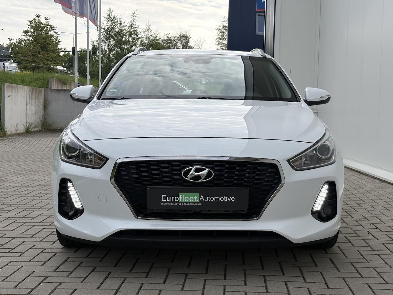 Hyundai i30 - 1.4 T-GDI Comfort | AUTOMAAT | Carplay | Camera | Stuur & stoelverwarming | Trekhaak