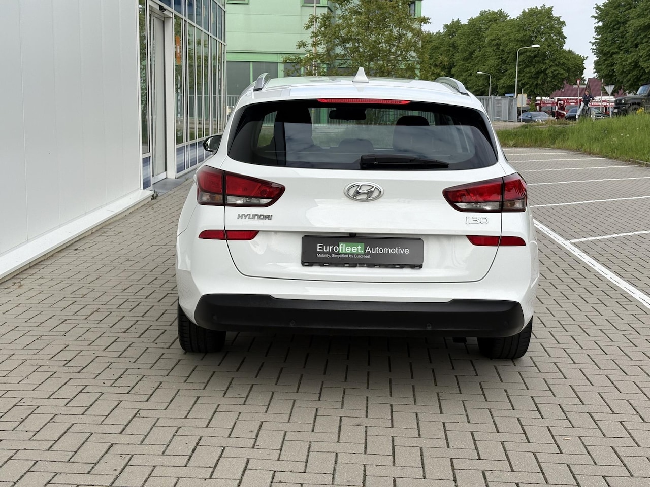 Hyundai i30 - 1.4 T-GDI Comfort | AUTOMAAT | Carplay | Camera | Stuur & stoelverwarming | Trekhaak