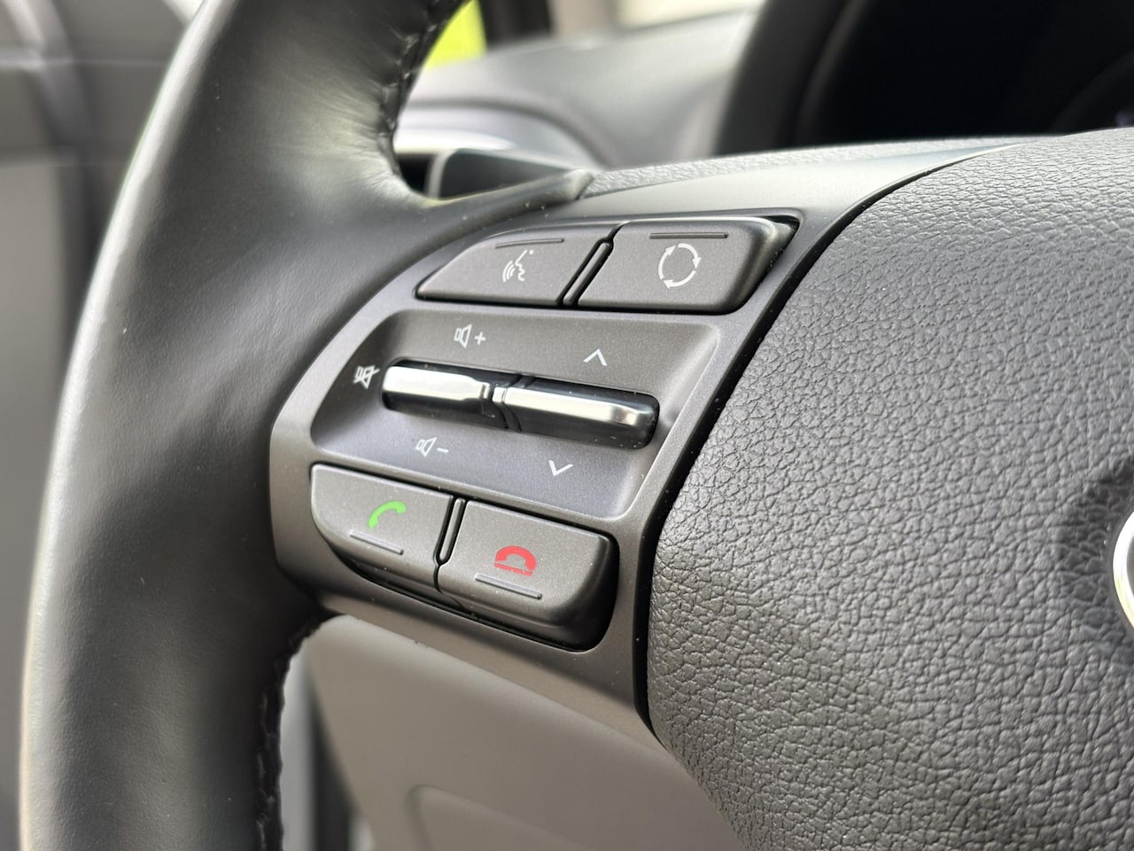 Hyundai i30 - 1.4 T-GDI Comfort | AUTOMAAT | Carplay | Camera | Stuur & stoelverwarming | Trekhaak
