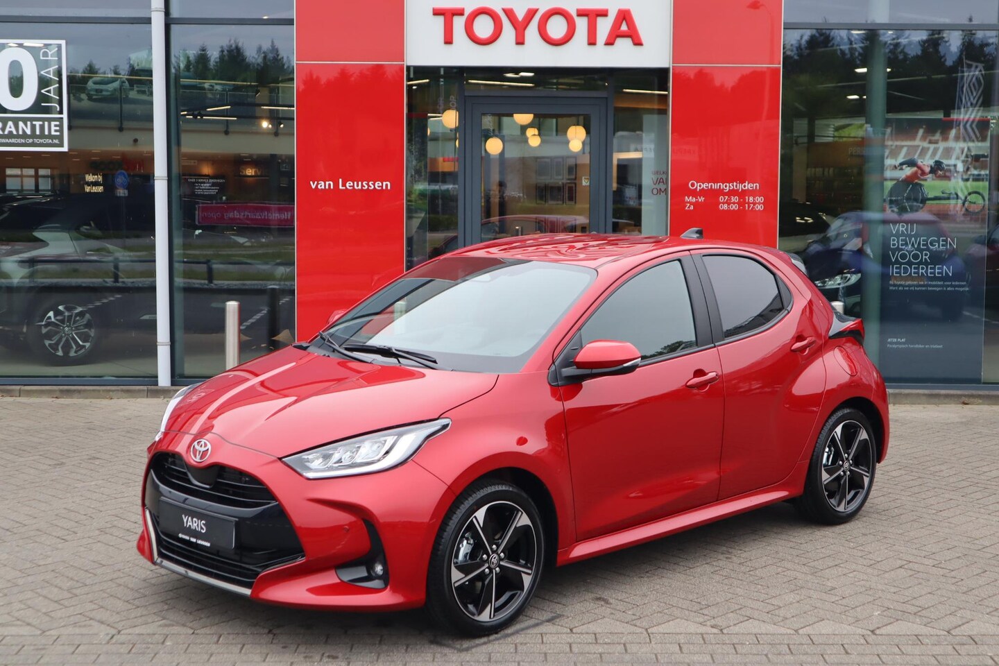 Toyota Yaris - HYBRID 130 EXECUTIVE NIEUW & DIRECT LEVERBAAR-VOORRAADKORTING!!! STOEL/STUURVERW PARK-SENS - AutoWereld.nl