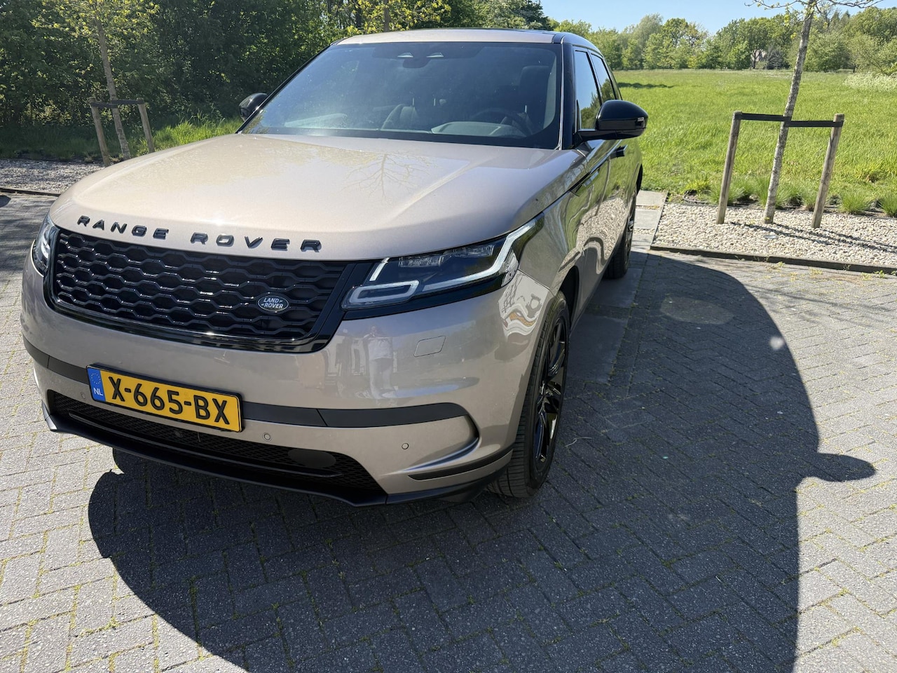 Land Rover Range Rover Velar - 2.0 P400e S Pano | AWD |Meridian - AutoWereld.nl