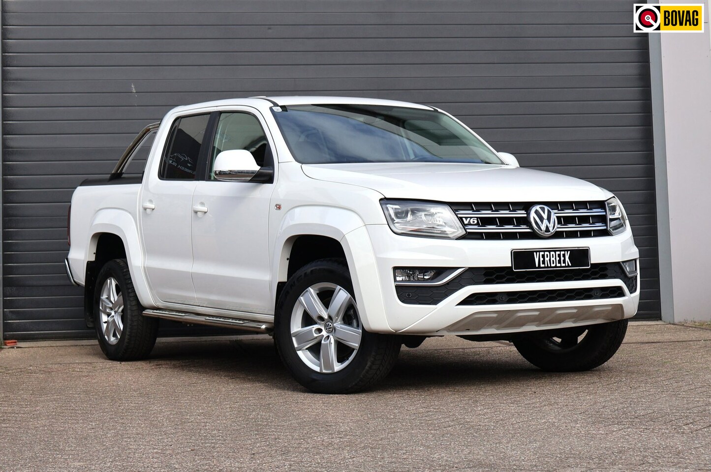 Volkswagen Amarok - 3.0 TDI Plus Highline/4X4/Luxe/Camera/PDC/Navi - AutoWereld.nl