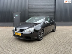 Volkswagen Golf - 1.6 FSI Trendline EXPORT