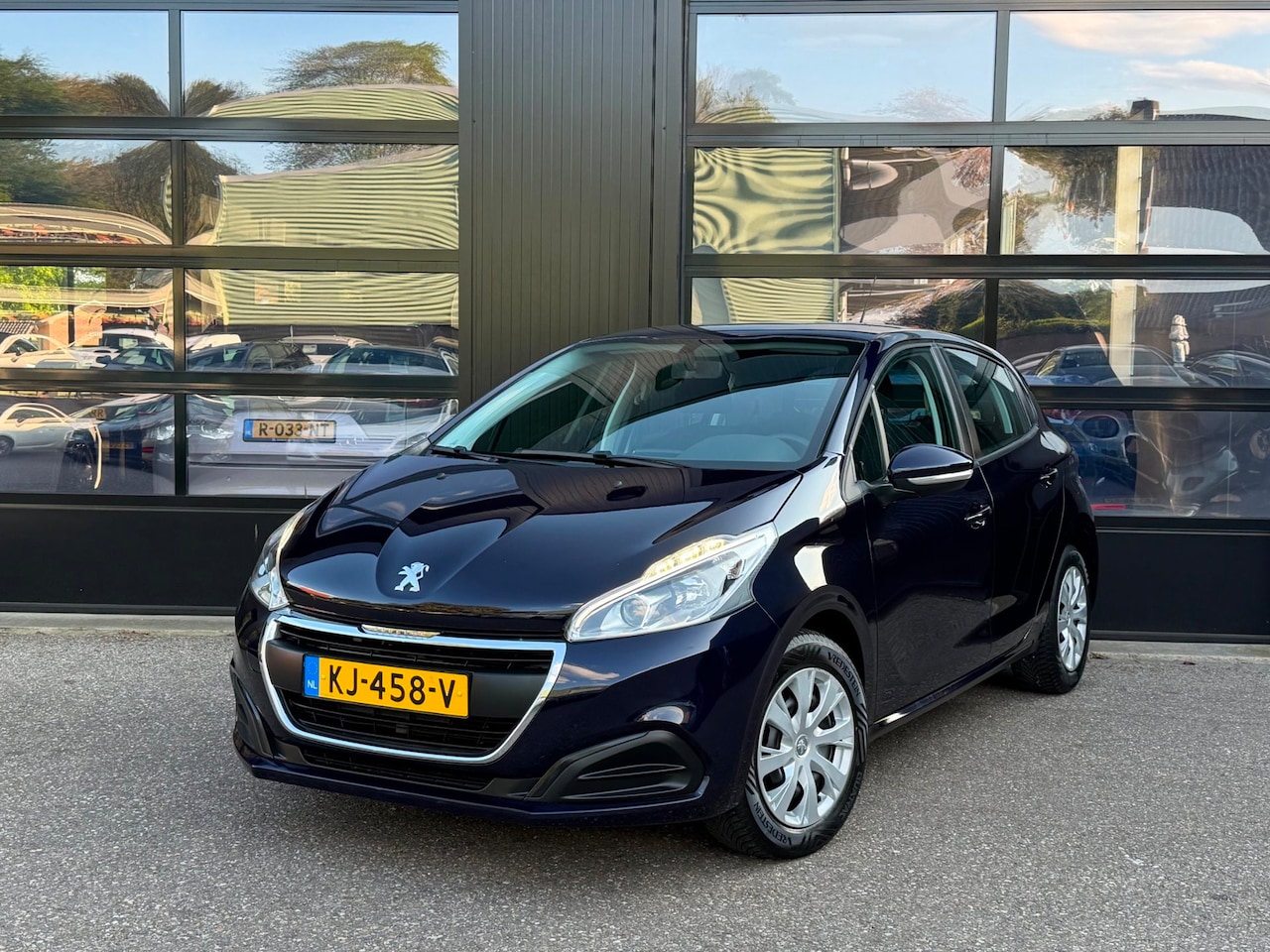 Peugeot 208 - 1.2 PureTech Active Led Navi Cruise Trekh. - AutoWereld.nl