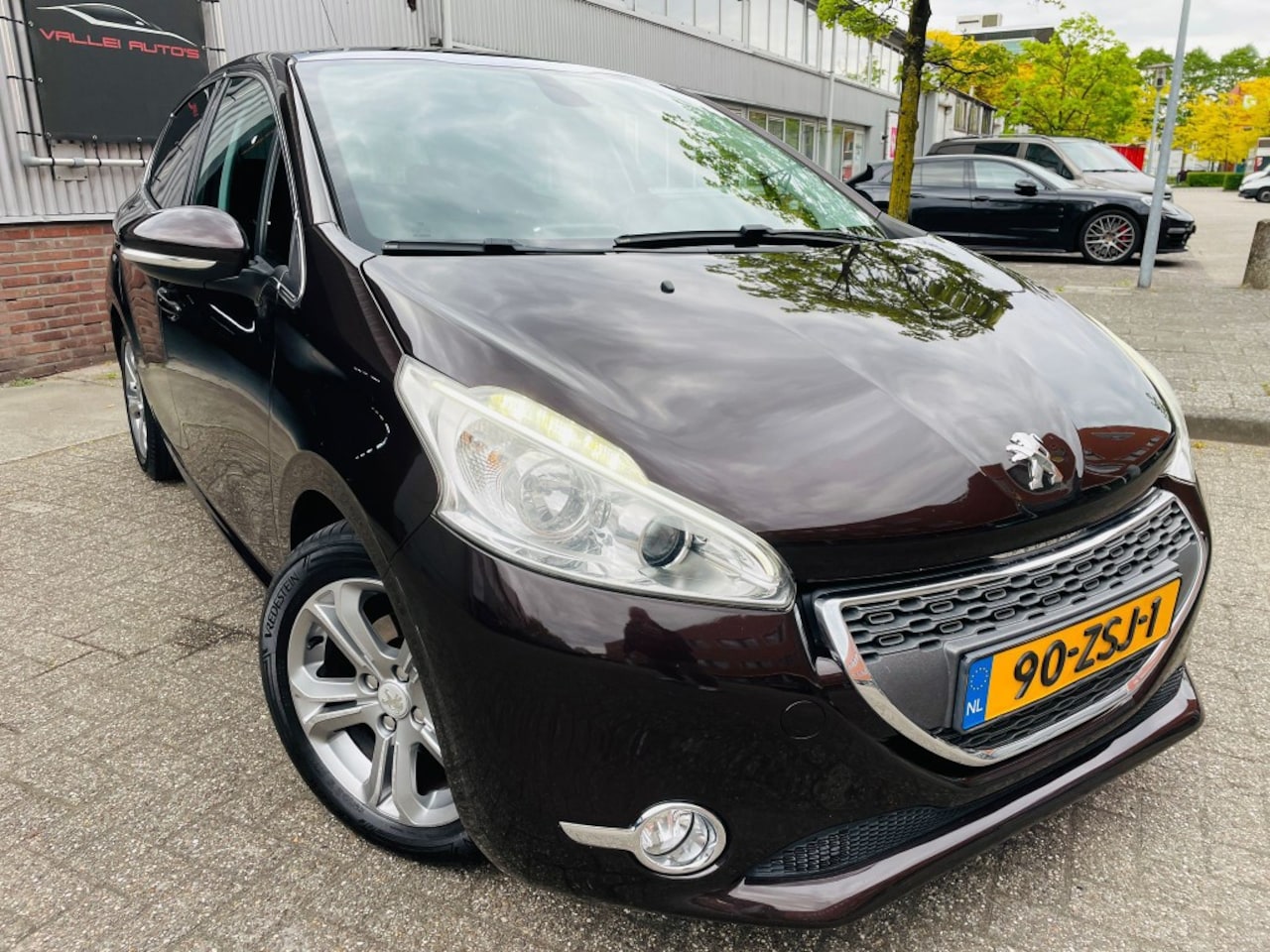 Peugeot 208 - 1.6 VTi Intuïtive PANO LED KLIMA PDC INTUITIVE - AutoWereld.nl