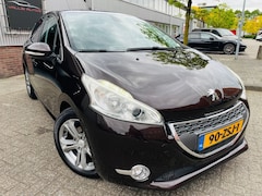 Peugeot 208 - 1.6 VTi Intuïtive PANO LED KLIMA PDC INTUITIVE