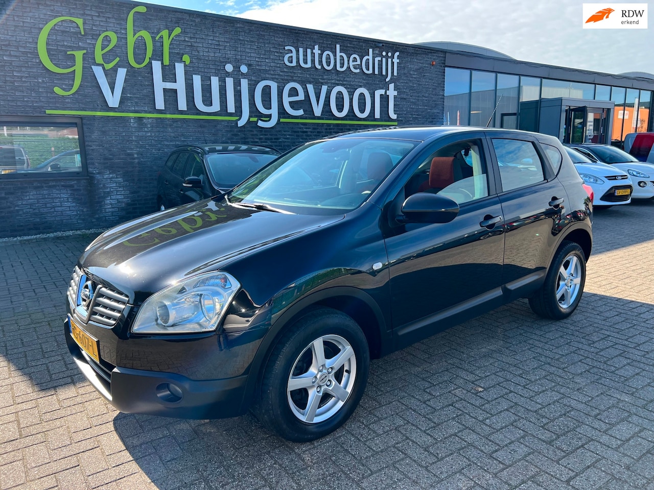 Nissan Qashqai - 1.6 Visia PANORAMA DAK - AutoWereld.nl