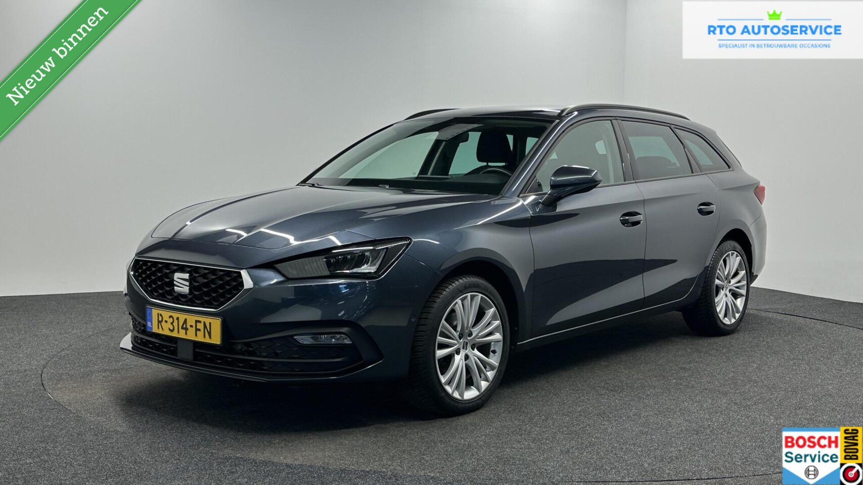 SEAT Leon ST - 1.0 EcoTSI Style Business Intense CAMERA CRUISE CARPLAY ECC. - AutoWereld.nl