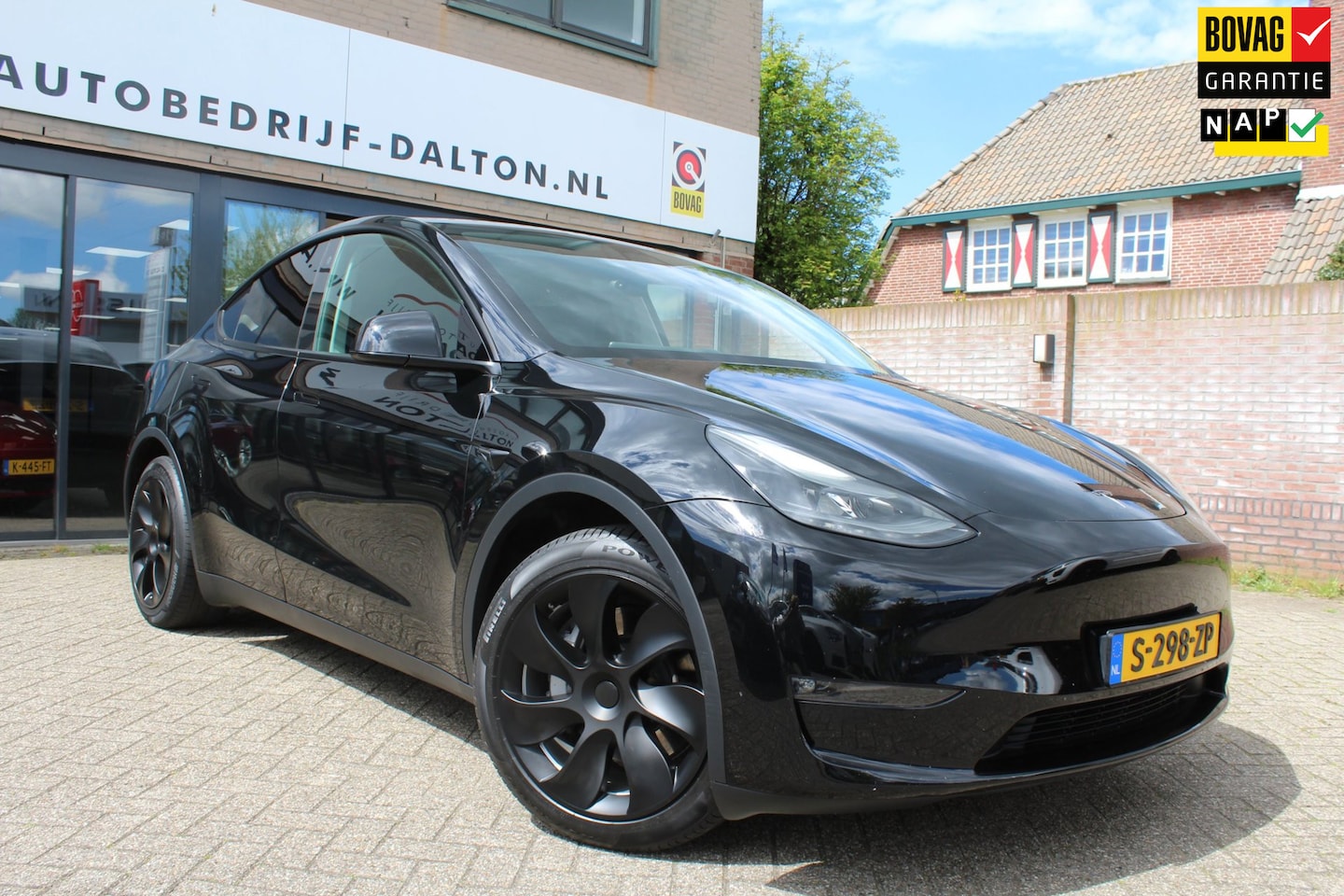 Tesla Model Y - Long Range AWD 75 kWh SOH 93,7 % / LAGE KM! / 1e EIG. / INCL. BTW - AutoWereld.nl
