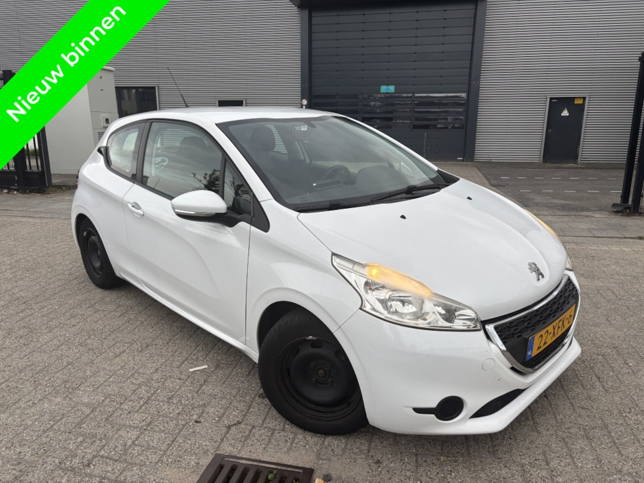Peugeot 208 - 1.6 HDi Navi|Clima|Cruise|Set velgen 2012 - AutoWereld.nl