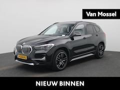 BMW X1 - sDrive20i VDL Nedcar Edition | WORDT VERWACHT | Automaat | Panoramadak | Camera | Parkeers