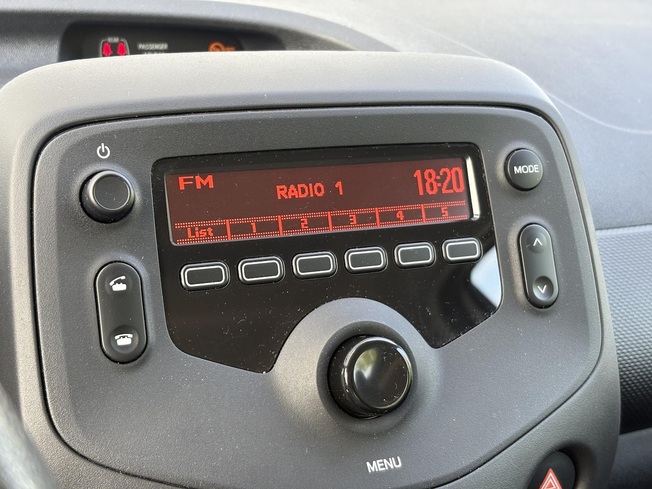 Citroën C1 - 1.0 VTi Airscape Feel | LED dagrijverlichting | Elektrische ramen | Lage kilometerstand
