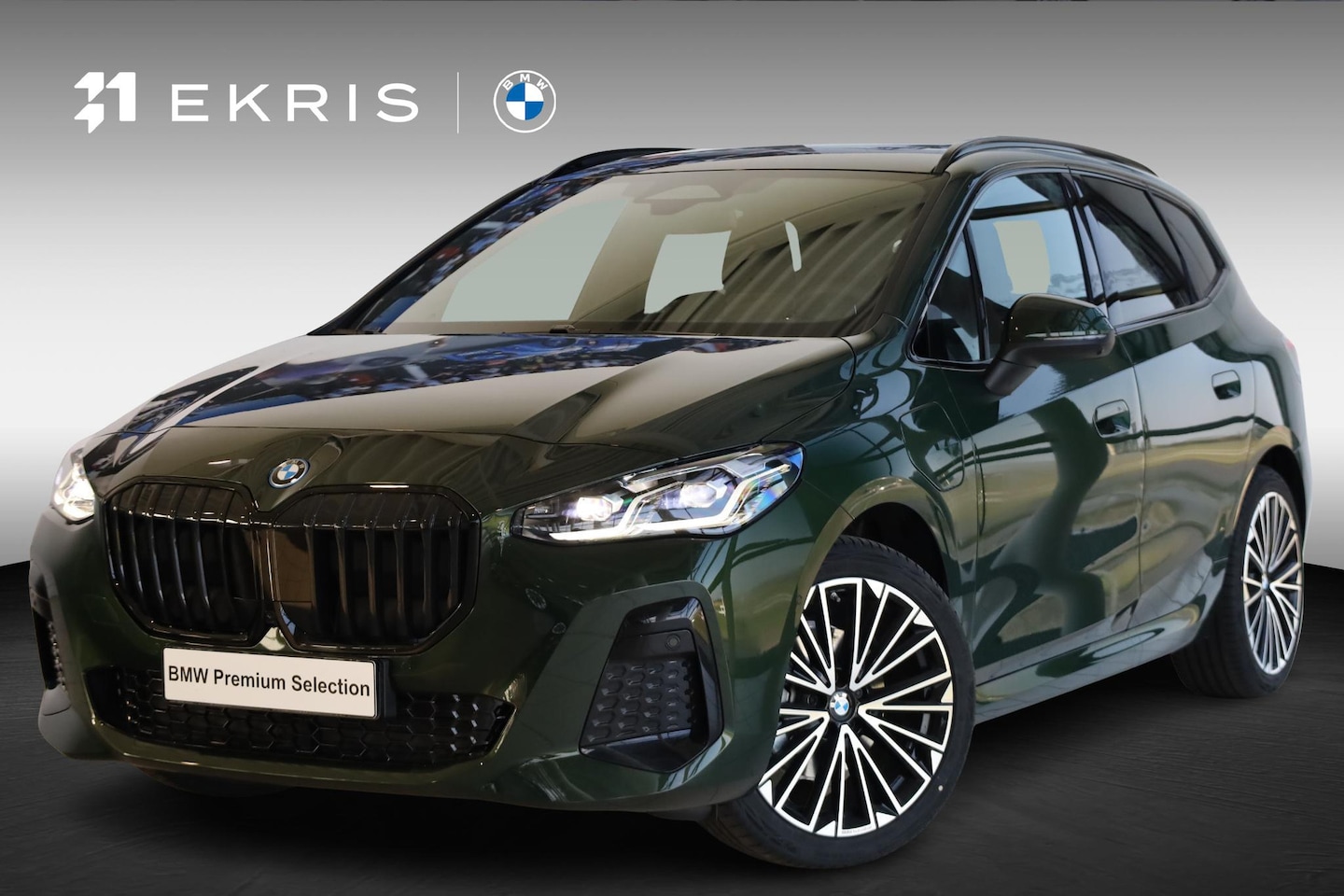 BMW 2-serie Active Tourer - 225e xDrive | M Sport Pro | Panoramadak | Head-Up Display | Harman/Kardon | Driving Assist - AutoWereld.nl