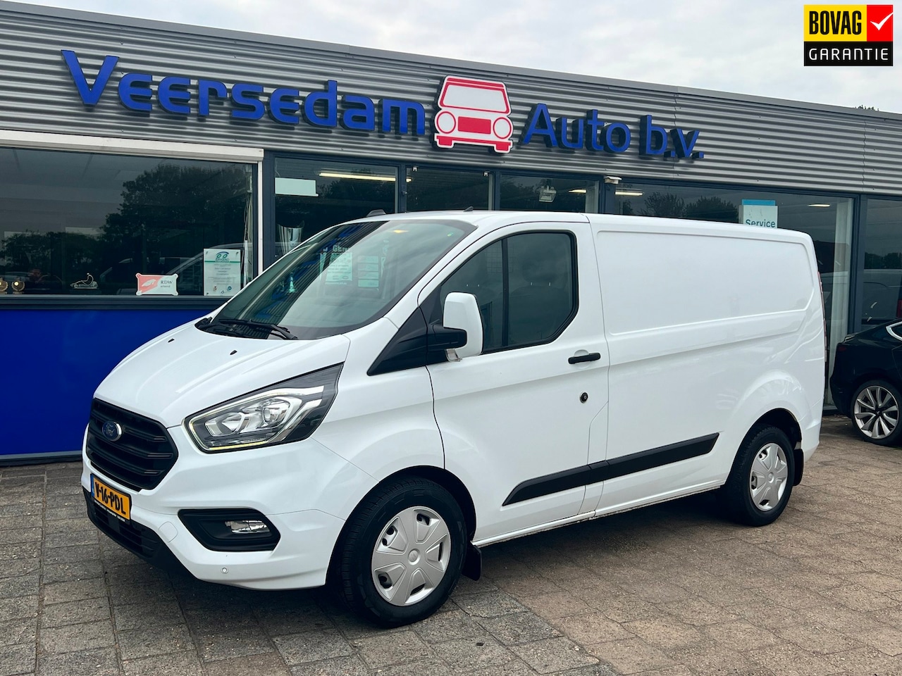 Ford Transit Custom - 280 2.0 TDCI L1H1 Trend 130 pk aut. Camera. Navi, trekhaak enz.. - AutoWereld.nl