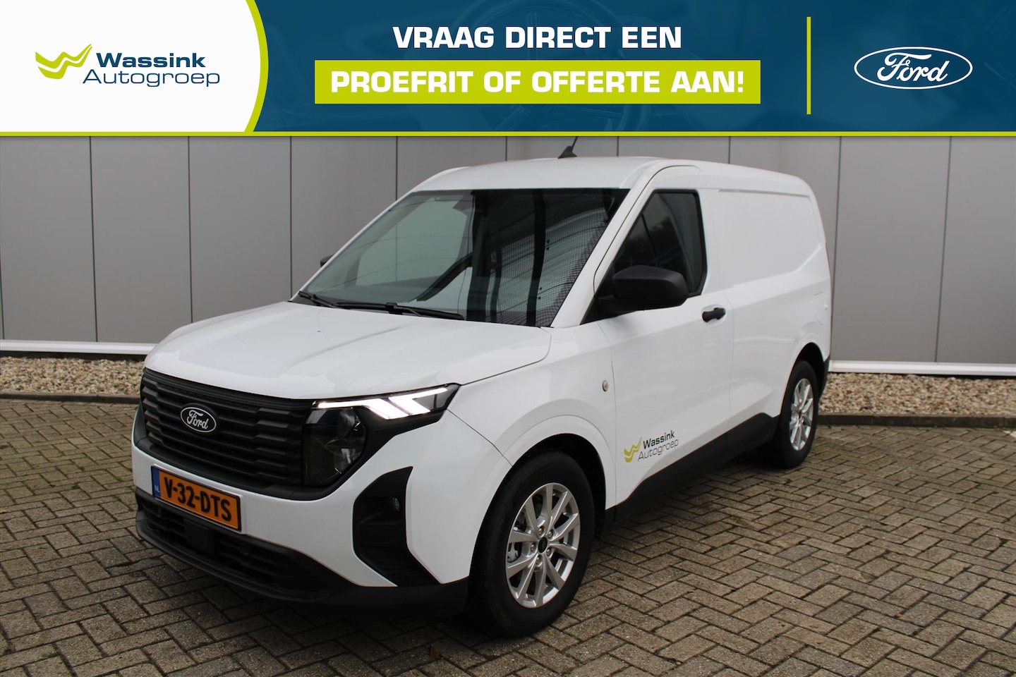 Ford Transit Courier - Trend 100pk I Climate Control I Camera I Lichtmetalen Velgen I Navigatie I Apple Carplay/A - AutoWereld.nl