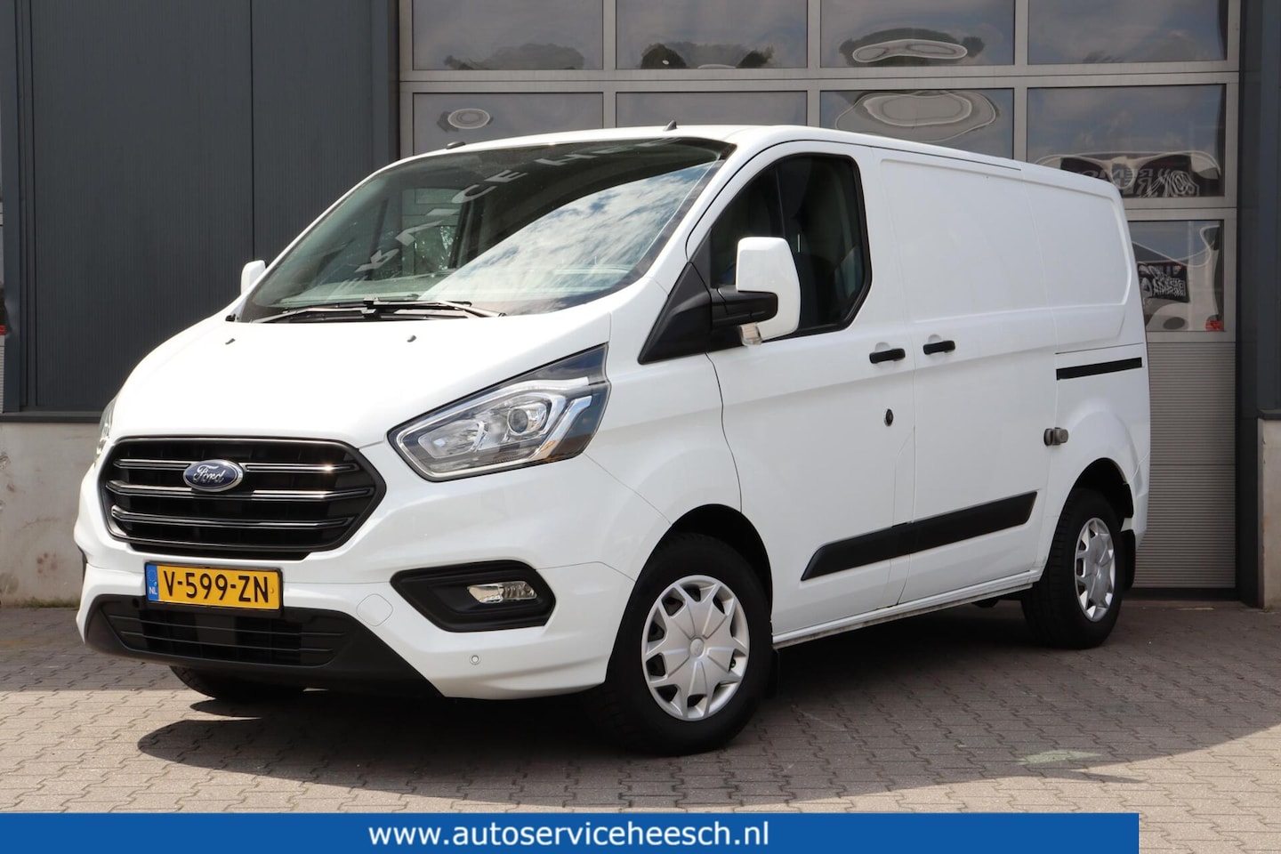 Ford Transit Custom - 300 2.0 TDCI L1H1 l 2x SCHUIFDEUR l AIRCO l CAMERA l PDC - AutoWereld.nl