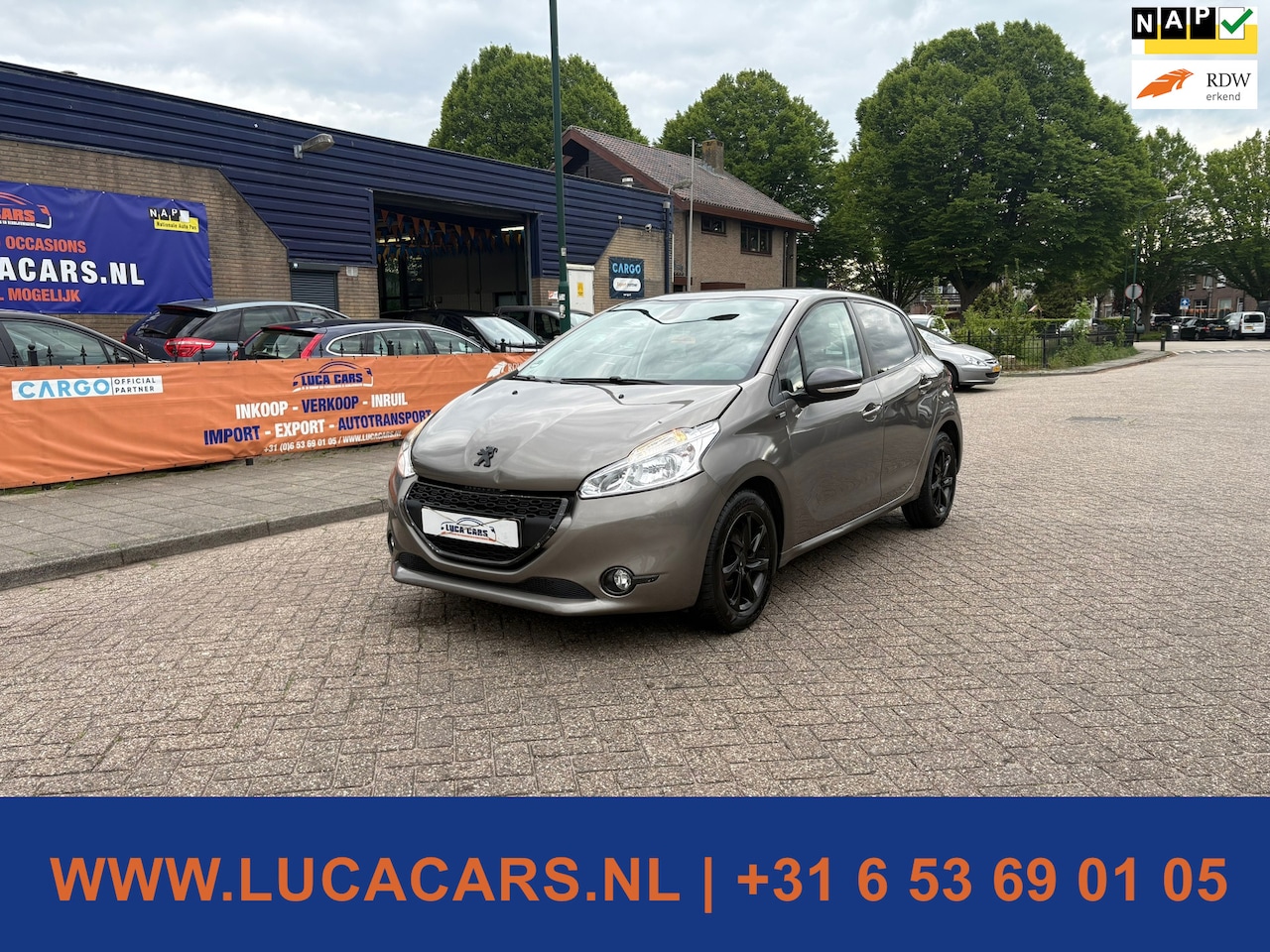 Peugeot 208 - 1.2 PureTech Style 2X SLEUTEL + BOEKJES! - AutoWereld.nl