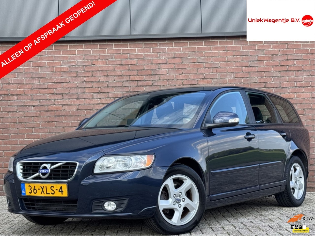 Volvo V50 - 2.0 LIMITED EDITION | NL-AUTO! | 1E EIG! | LEDER! - AutoWereld.nl