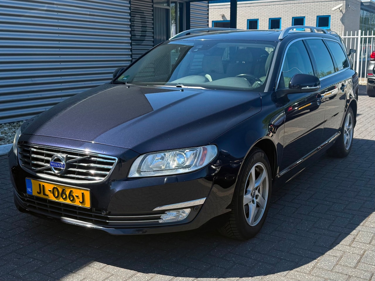 Volvo V70 - 2.0 D4 Polar+ | EX BPM - AutoWereld.nl