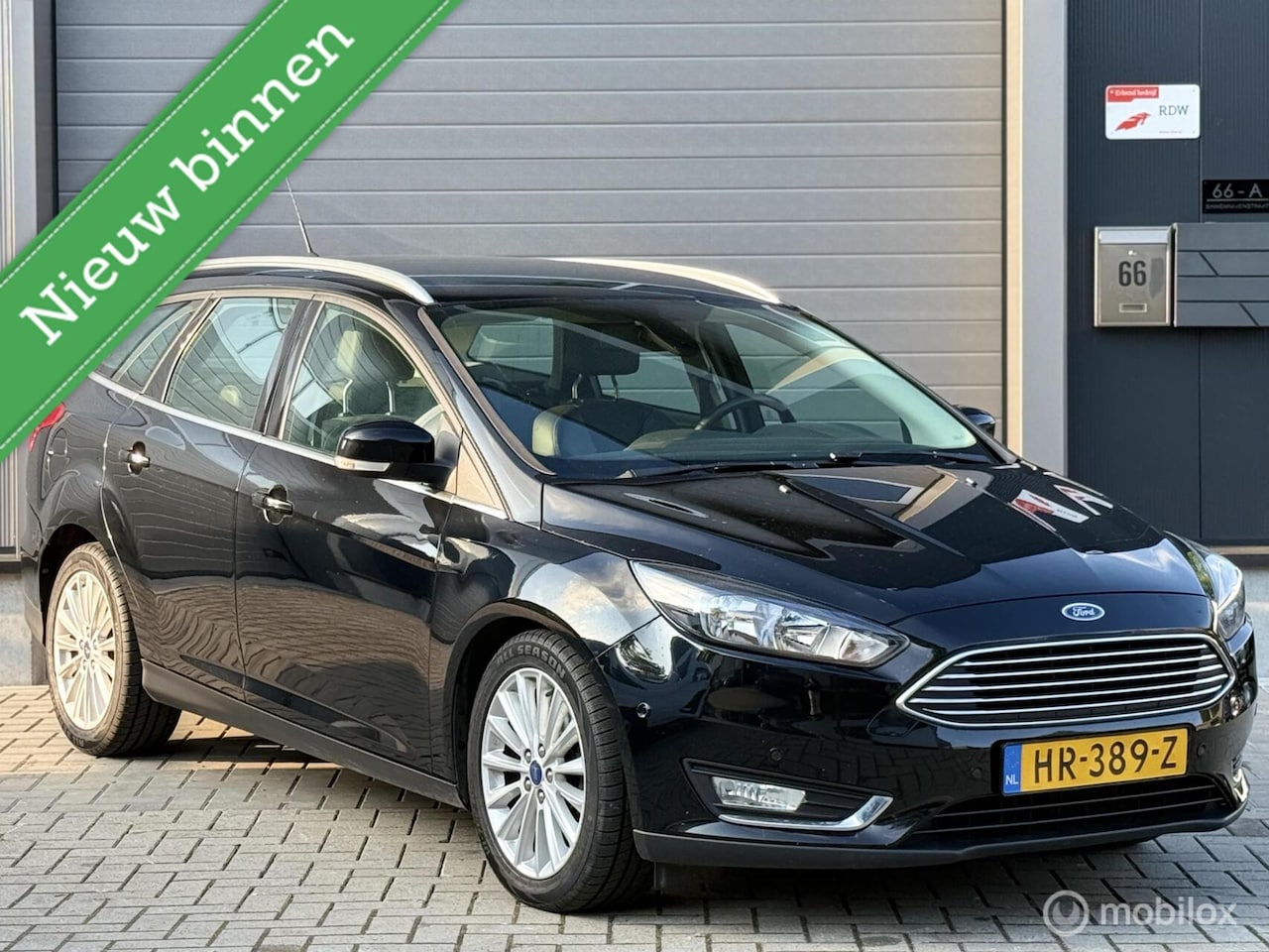 Ford Focus Wagon - 1.0 Titanium 1.0 Titanium - AutoWereld.nl
