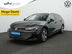 Volkswagen Passat Variant - 1.5 eTSI 150 pk DSG Business | Trekhaak | 360 camera | Leder/alcantara | Stuur-/stoelverwa