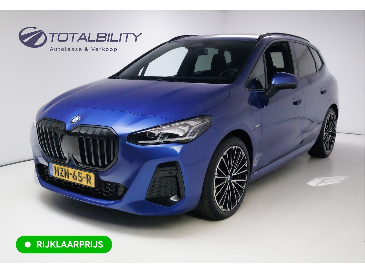 BMW 2-serie Active Tourer - 218i M-Sport automaat | 19 inch Individual Panoramadak | Harman Kardon | HUD Adaptive crui - AutoWereld.nl