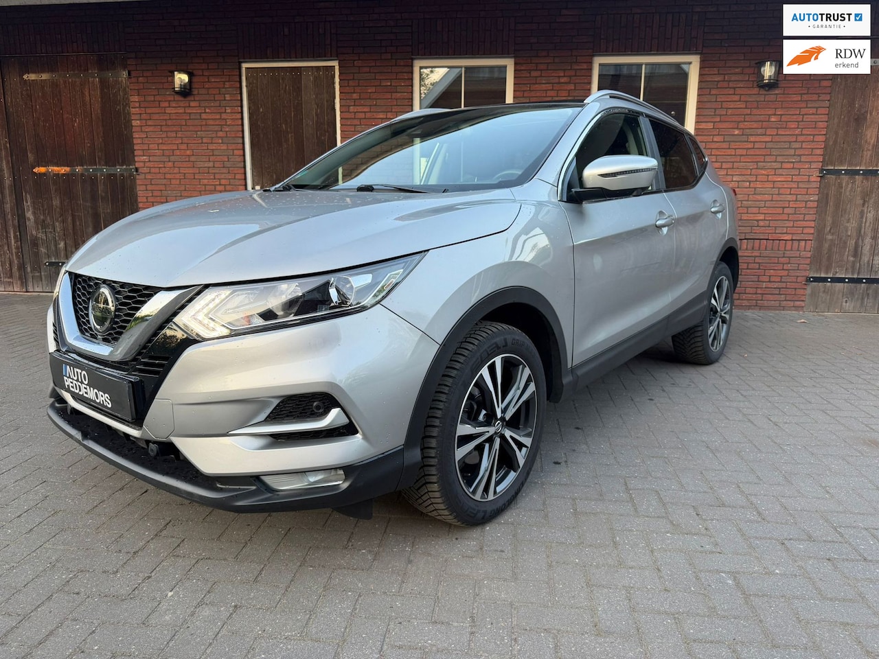Nissan Qashqai - 1.3 DIG-T Design Edition| Pano| 1e eigenaar| Camera| Stoelverwarming - AutoWereld.nl
