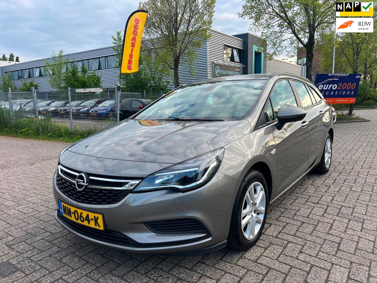 Opel Astra Sports Tourer - 1.0 Edition - Lmv - Navi - Keurig - AutoWereld.nl