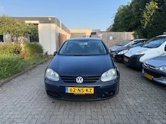 Volkswagen Golf - 1.4 Trendline